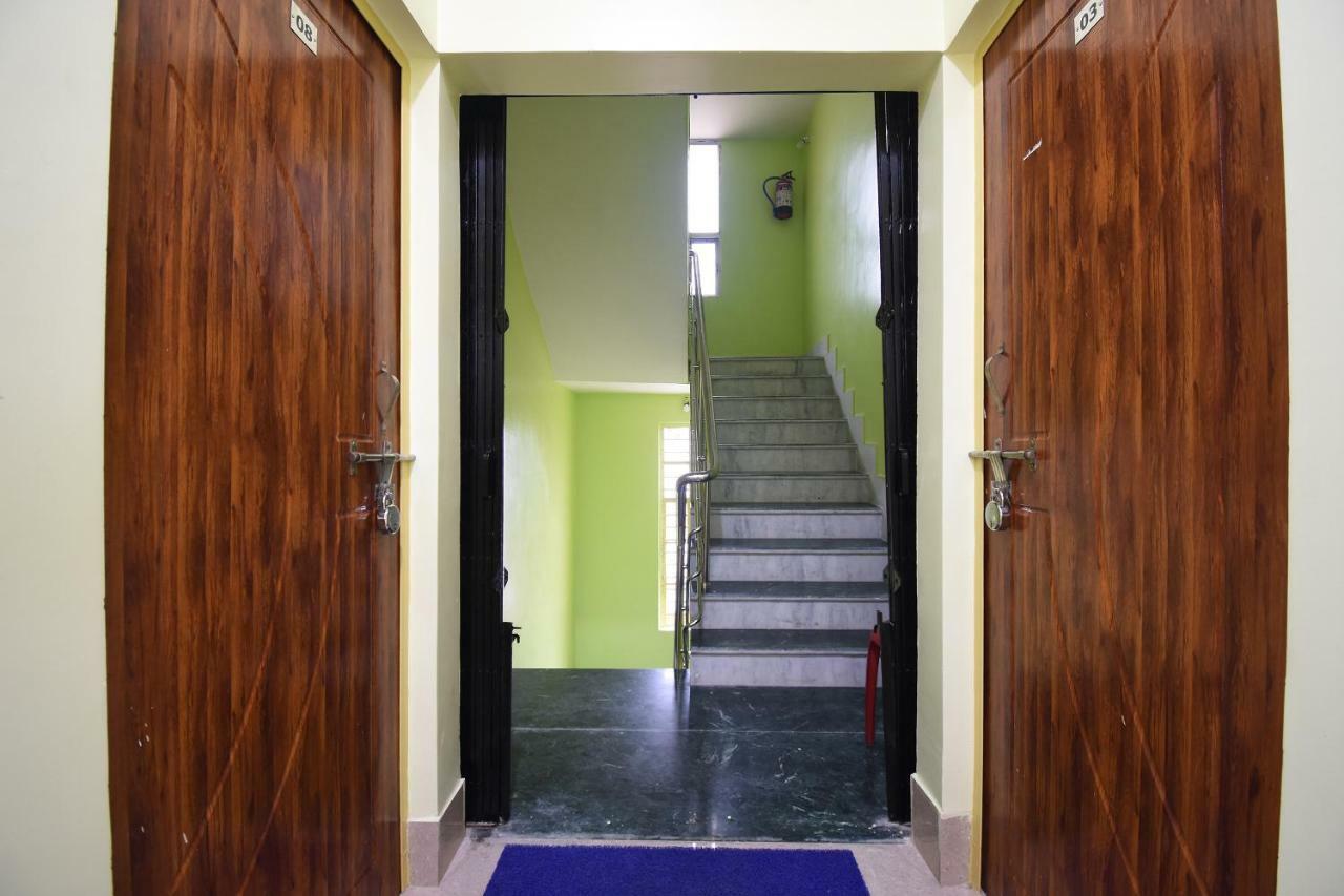 Oyo 43461 Atithya Guest House Sri Niketan Exteriér fotografie